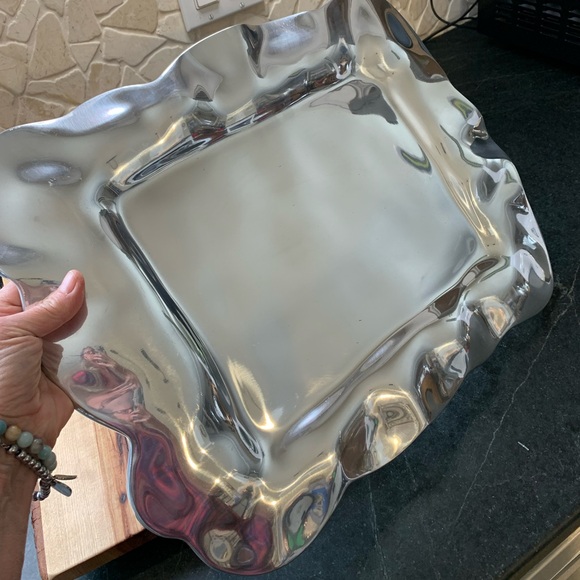 LENOX | Organics Collection | Ruffle Rectangular Tray - Picture 4 of 9